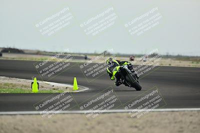 media/Apr-18-2025-TrackDaz (Fri) [[45f5874c44]]/A Group/Session 2 (Turn 10)/